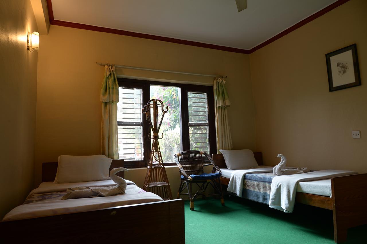 Nepali Cottage Guest House Pokhara Exterior foto